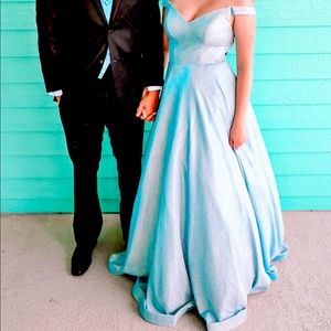Gorgeous Cinderella Dress!!!